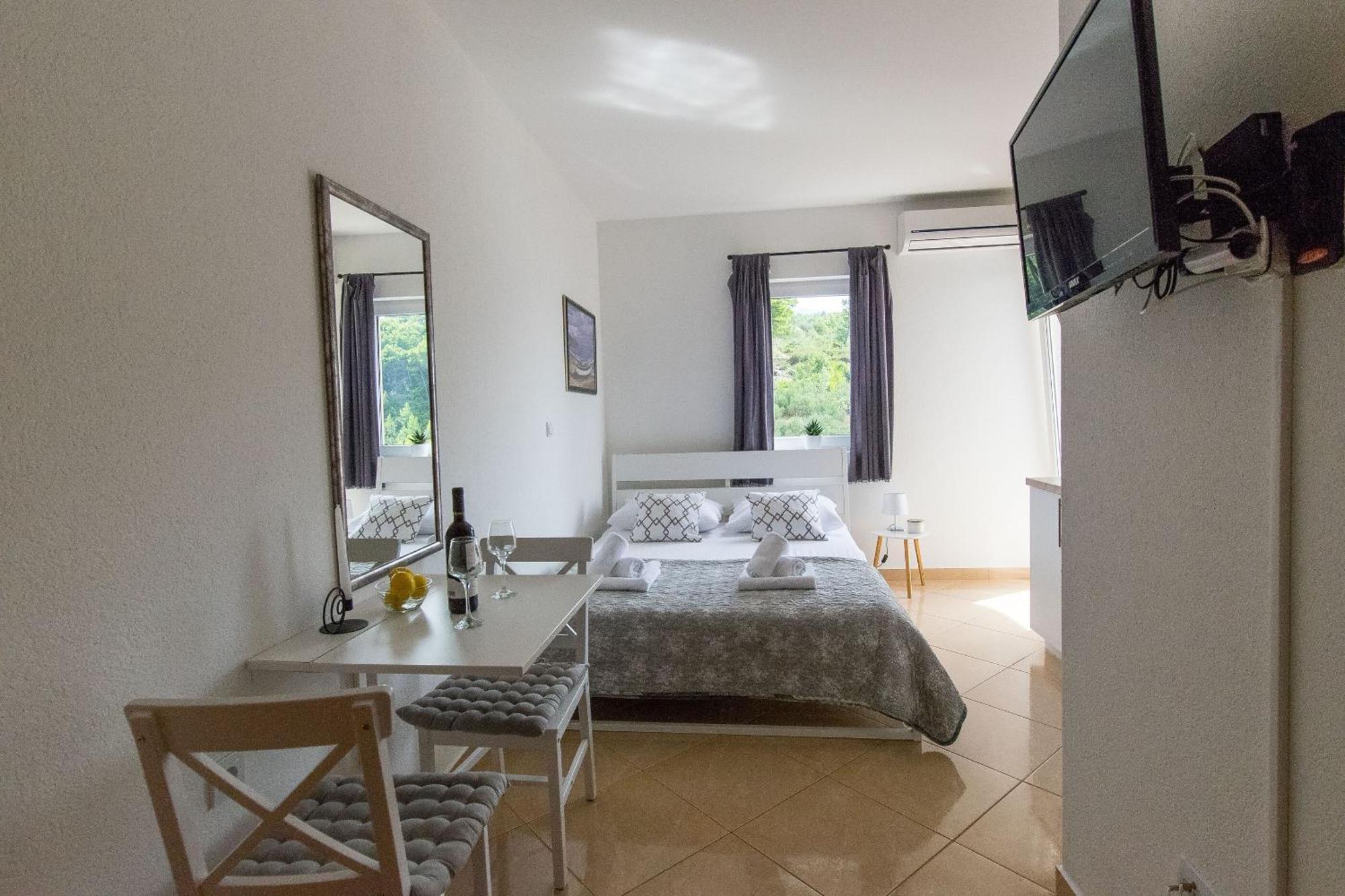 Apartments Seaview Tučepi Exterior foto