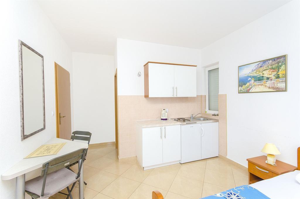 Apartments Seaview Tučepi Exterior foto